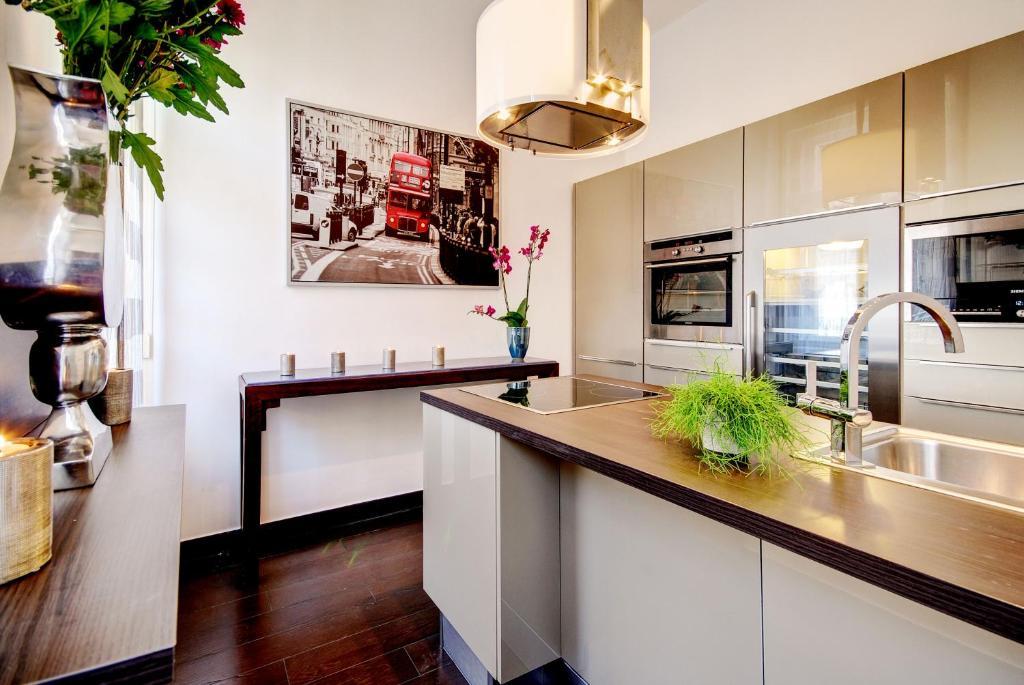 Central Capital Apartments 2 Βουδαπέστη Δωμάτιο φωτογραφία